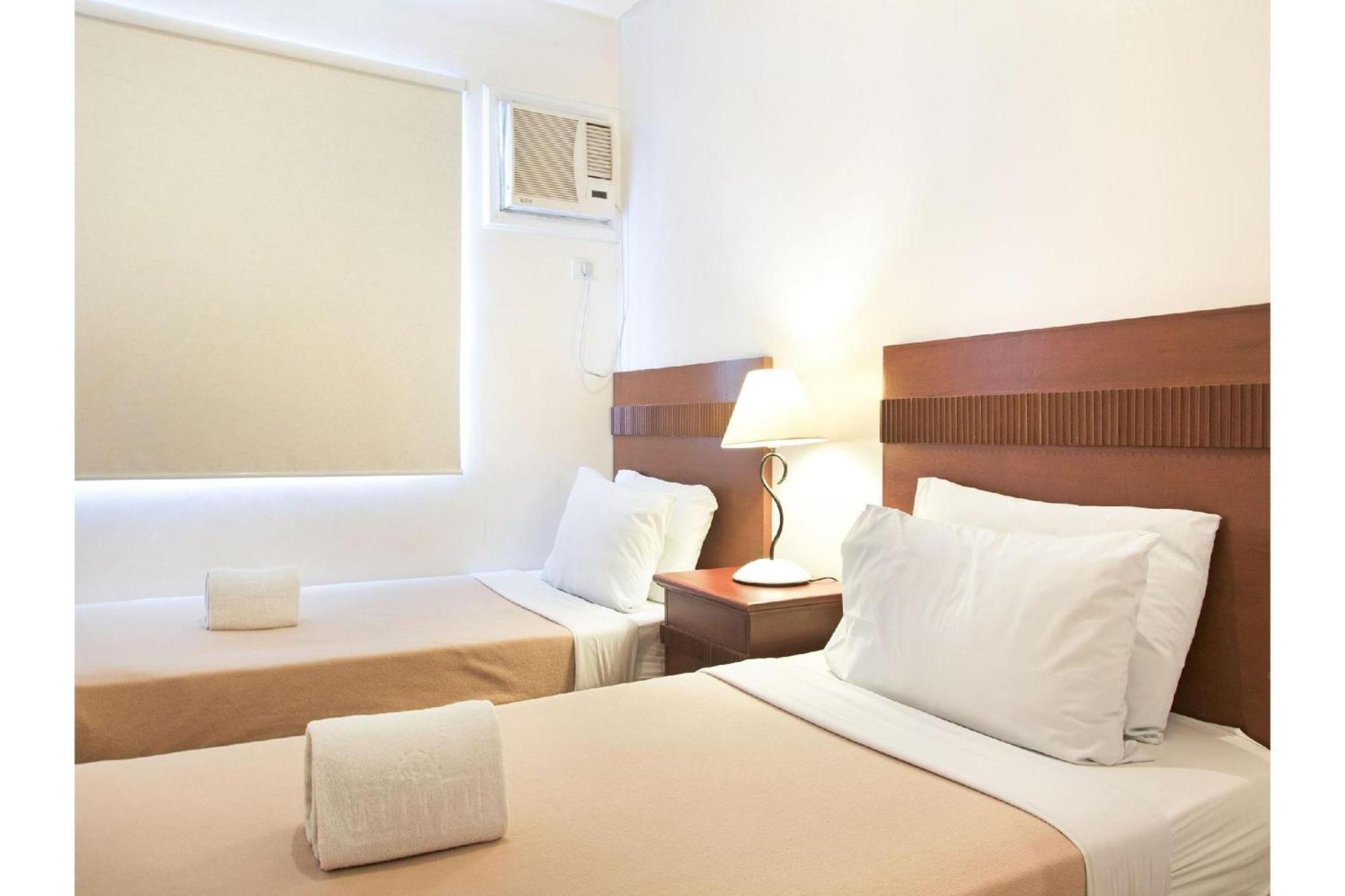 Townhouse Oak Avitel Hotel Near Osmena Highway, Pnr Pasay Station, Metro Manila Makati City Eksteriør bilde