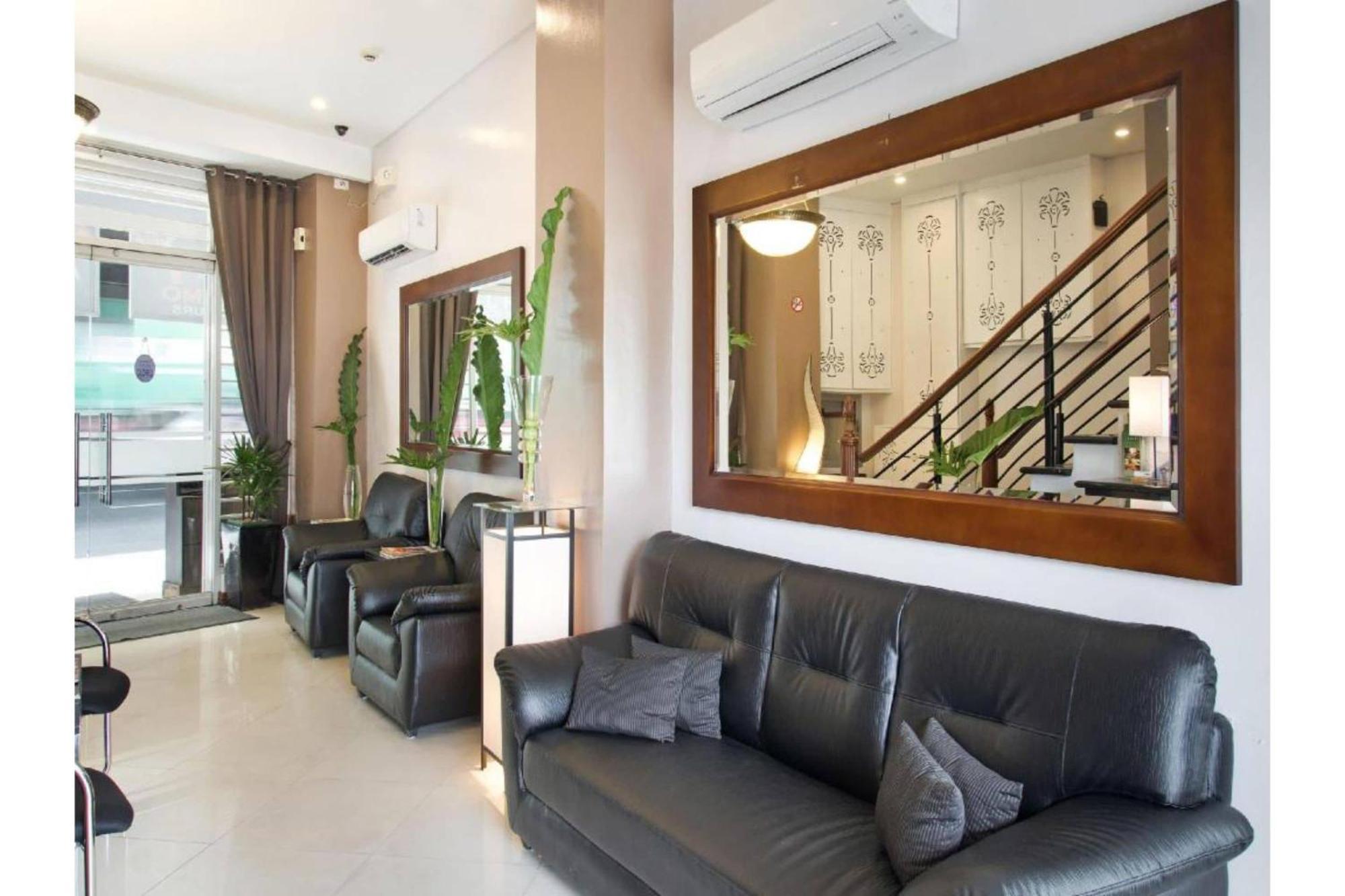 Townhouse Oak Avitel Hotel Near Osmena Highway, Pnr Pasay Station, Metro Manila Makati City Eksteriør bilde